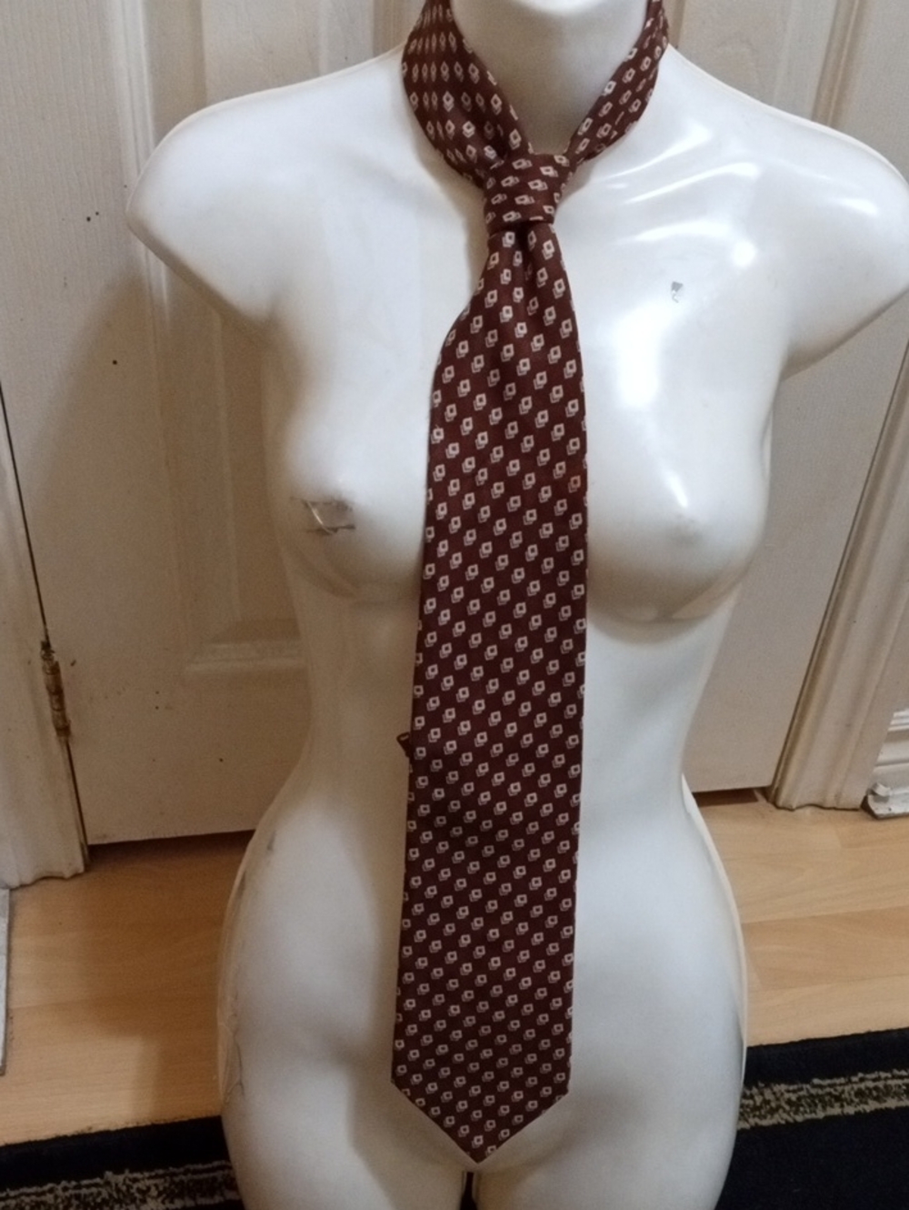 Men's Brown Micro-Pattern Silk Tie